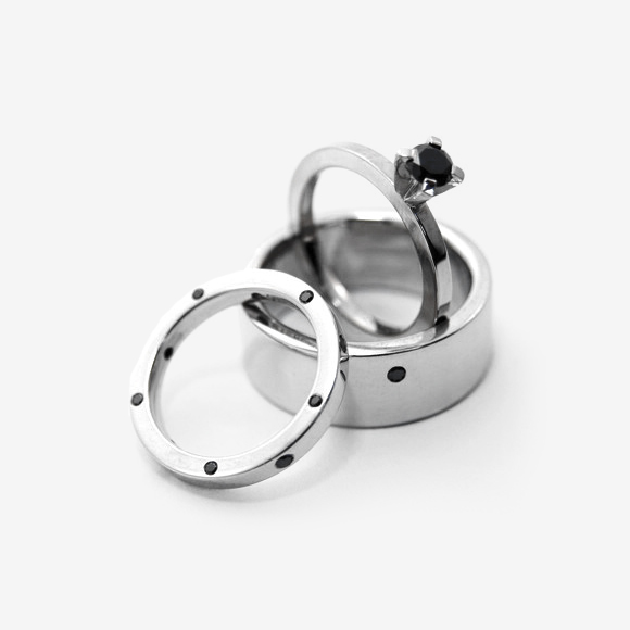 Tainted Love helallians – 18k vitguld, svarta diamanter 0.01ct-0.02ct - Bild 3