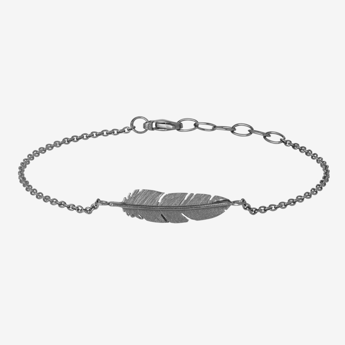 Feather armband – oxiderat silver