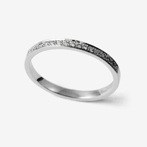 Tiny Dancer halvallians – 18k vitguld, diamanter 0.005ct
