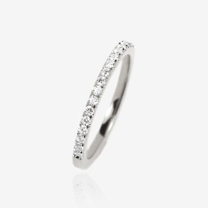 Castel 13 halvallians – 18k vitguld, diamanter