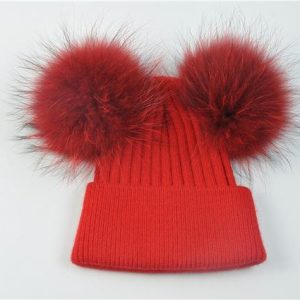 Mössa med dubbla pom-poms