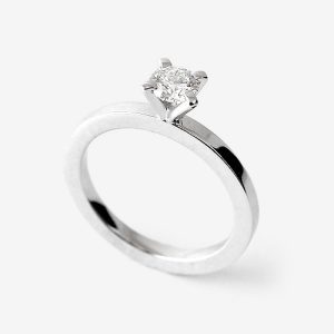 White Wedding solitär – 18k vitguld, diamant 0.50ct